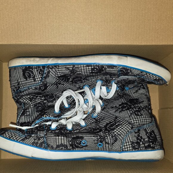 CR Black Lace Hightops - Picture 1 of 3